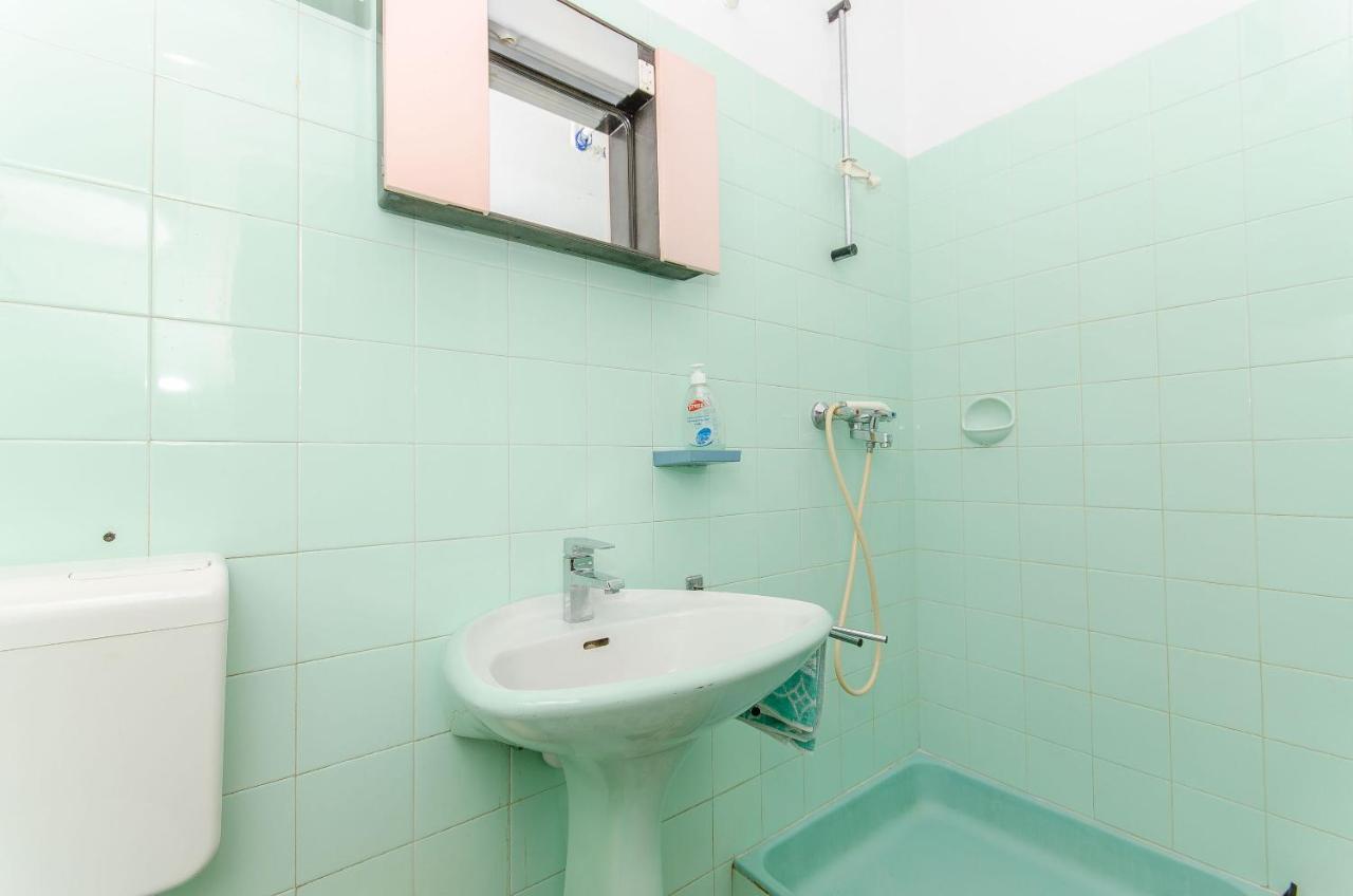 Apartments Kata Supetar Εξωτερικό φωτογραφία